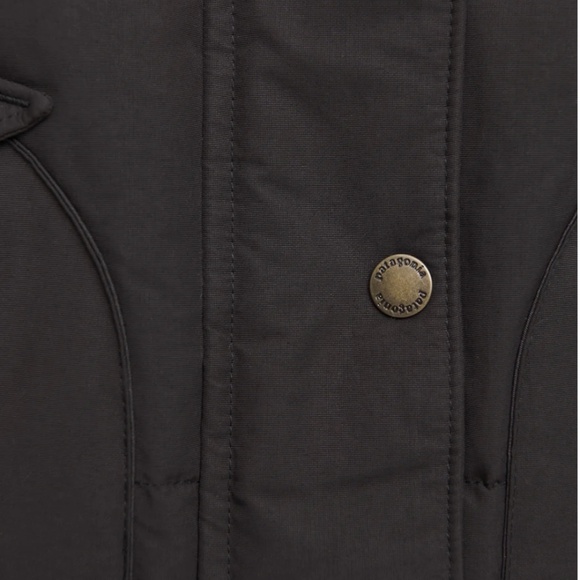 Reformation Patagonia W's Black Downdrift Puffer Jacket - Picture 6 of 10